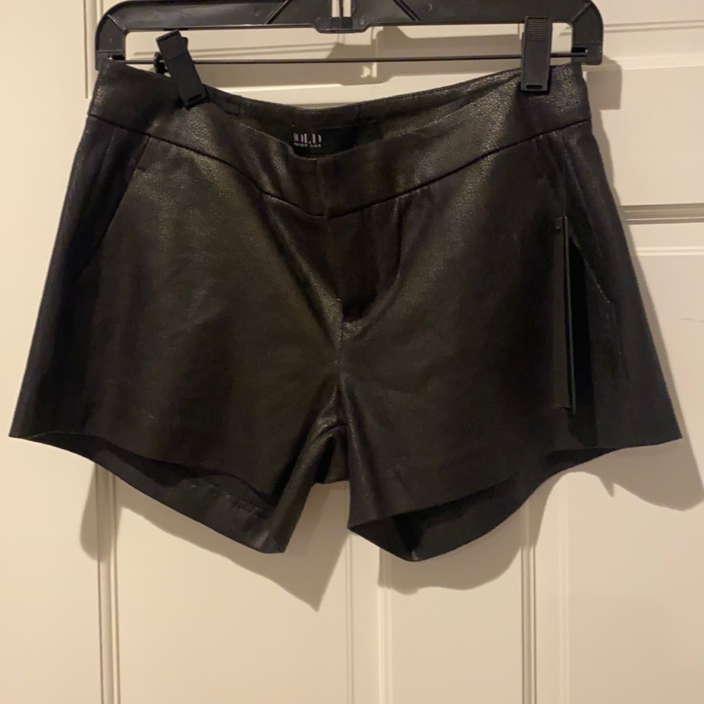 Faux black leather lab vegan suede black shorts size 25